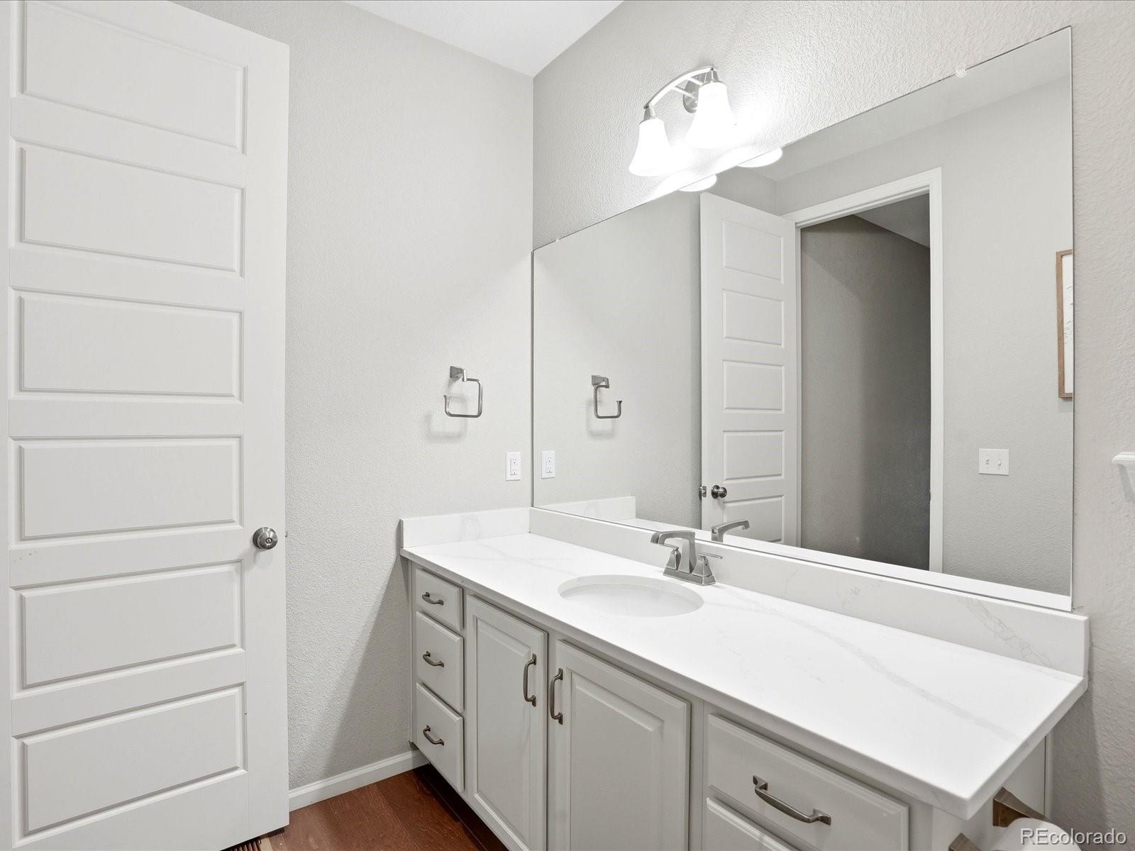 MLS Image #36 for 4984  malaya street,denver, Colorado