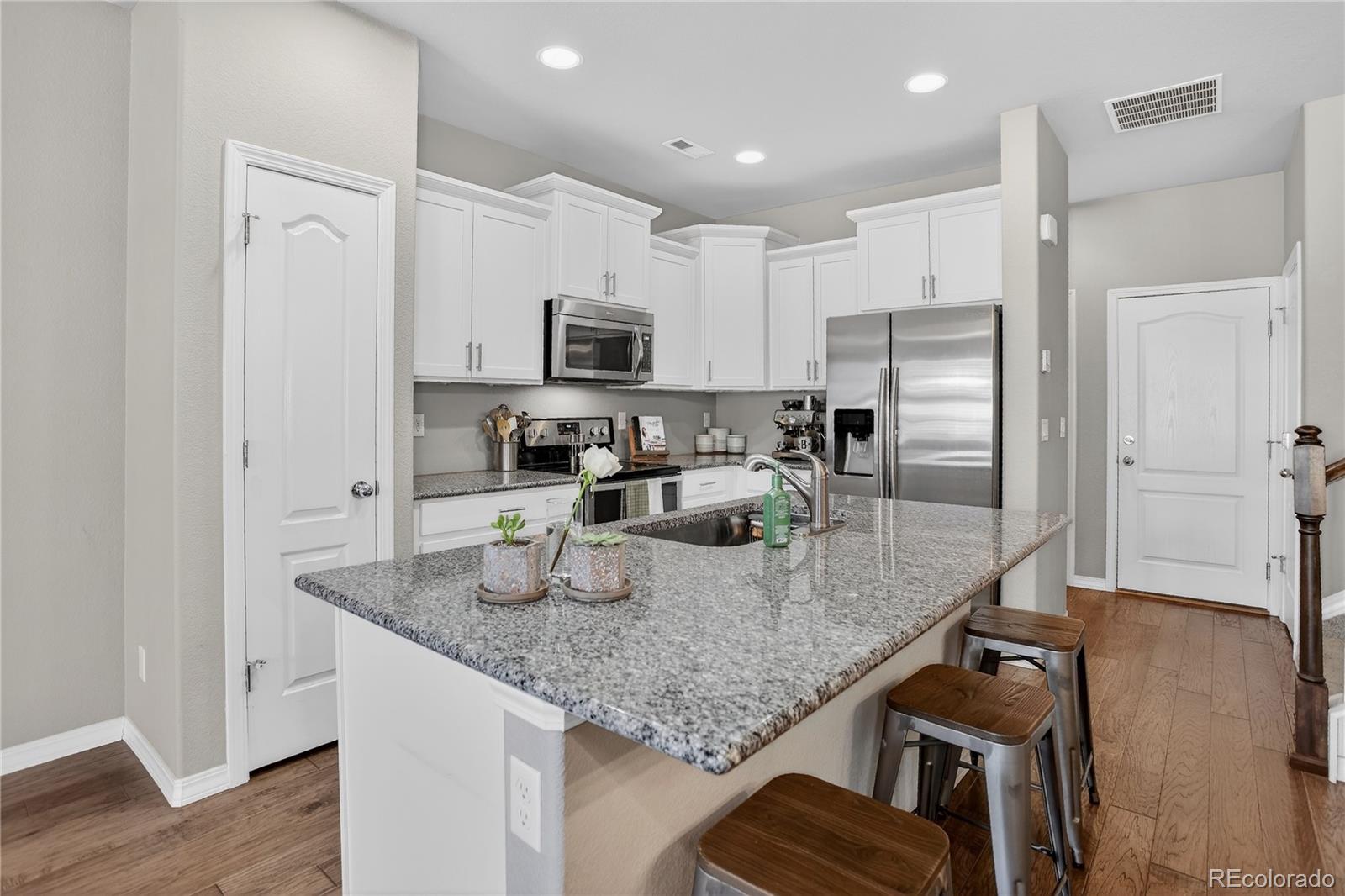 MLS Image #10 for 478  gray horse alley,colorado springs, Colorado