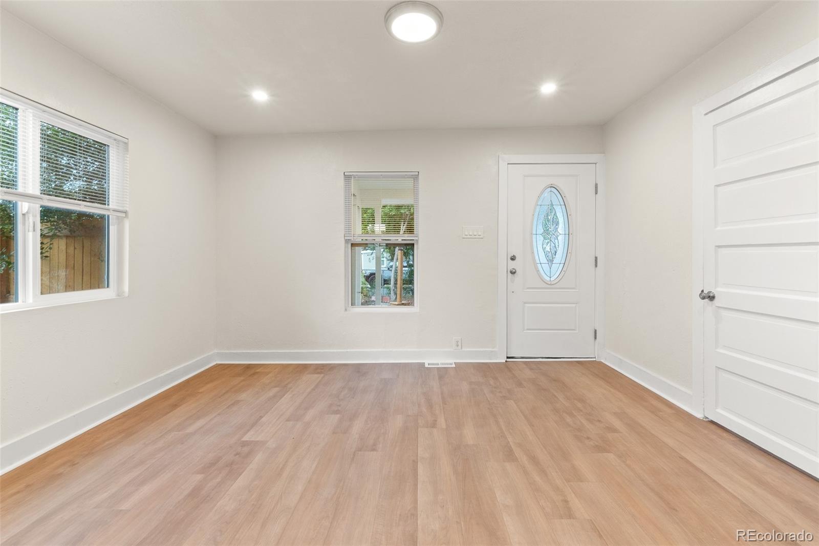 MLS Image #14 for 1272  ulster street,denver, Colorado
