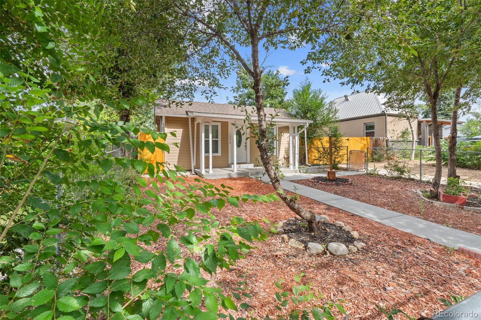 MLS Image #4 for 1272  ulster street,denver, Colorado