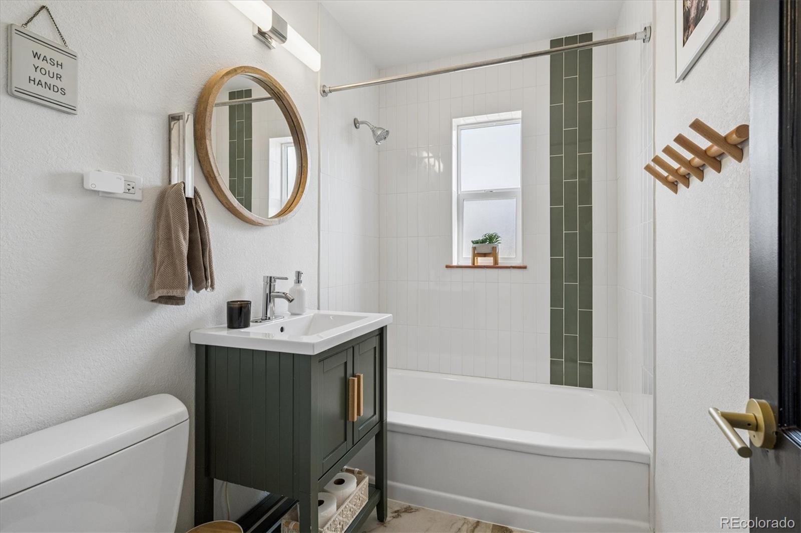 MLS Image #13 for 3696  magnolia street,denver, Colorado