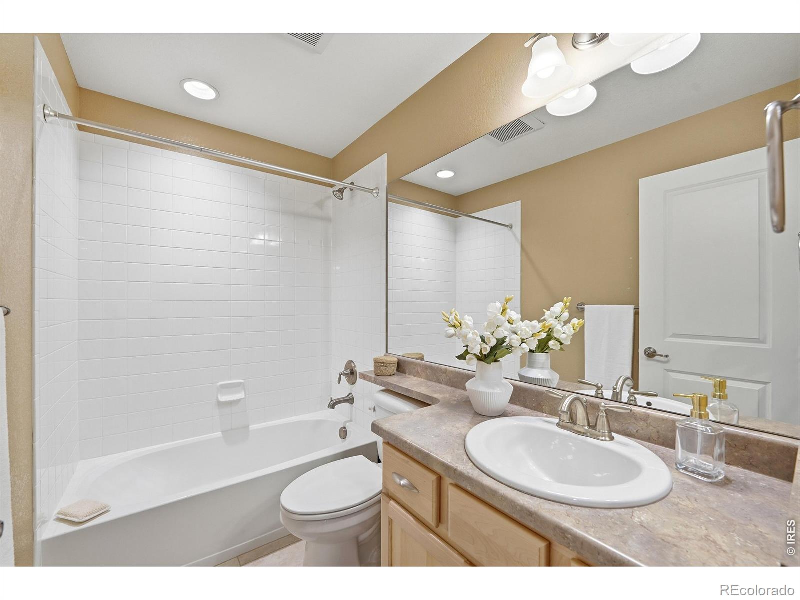 MLS Image #18 for 340  riverton road,lafayette, Colorado