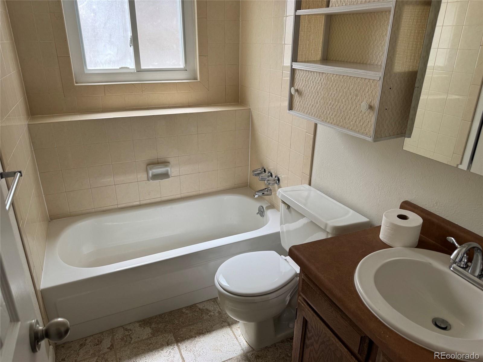 MLS Image #13 for 4852 s pagosa way,aurora, Colorado