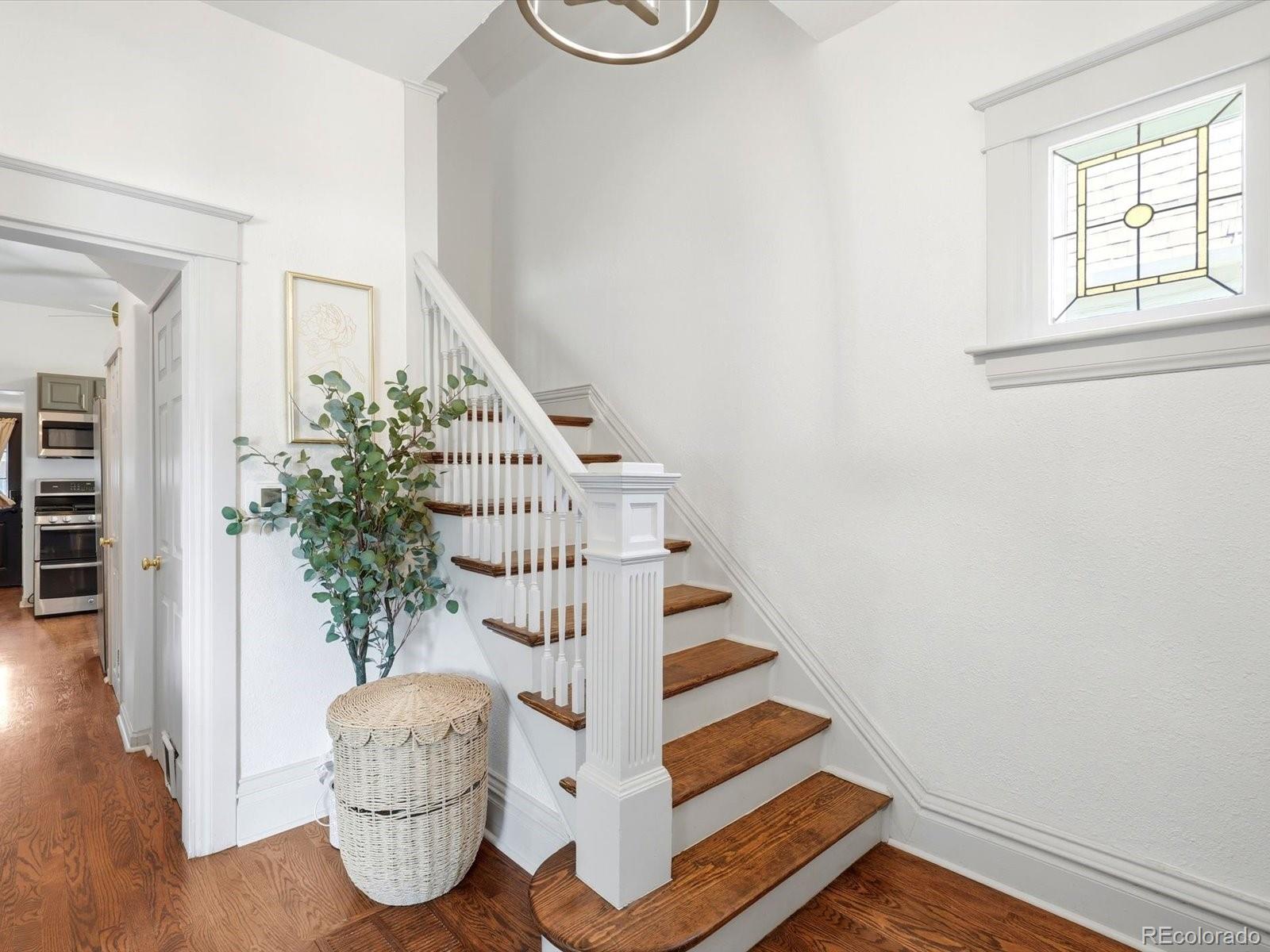 MLS Image #17 for 565 s lincoln street,denver, Colorado