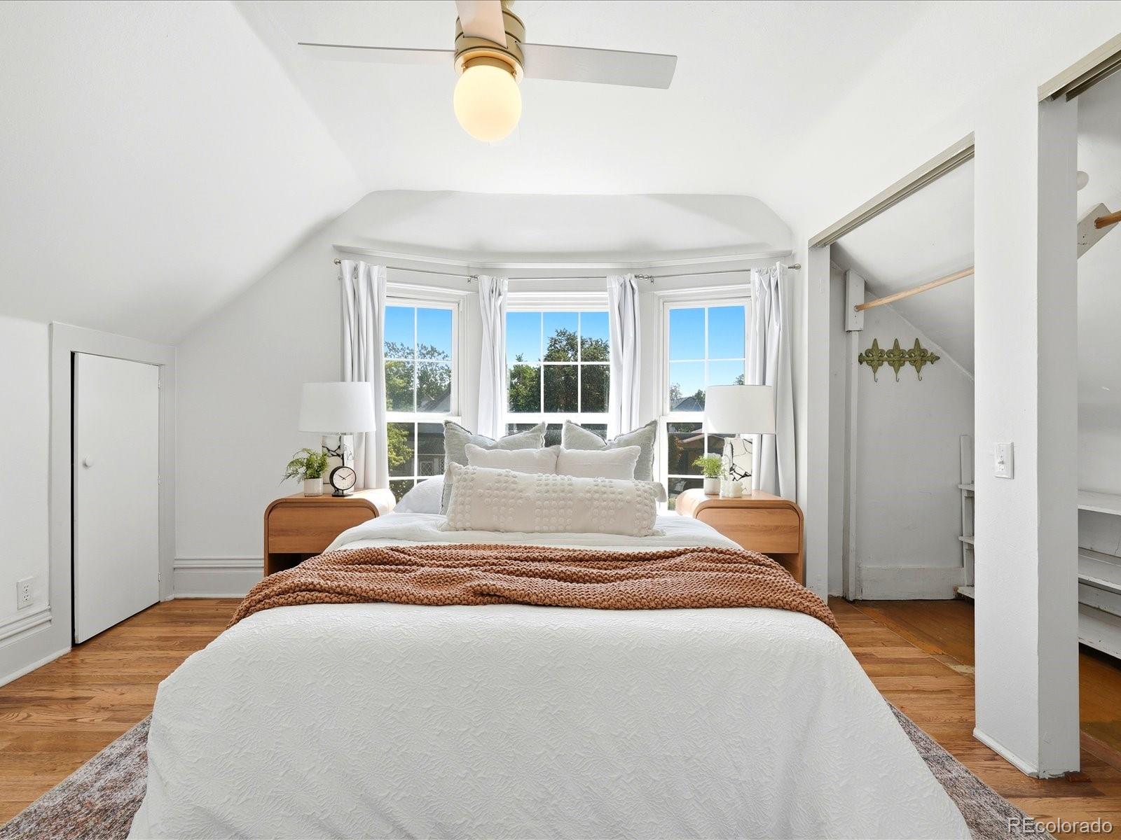 MLS Image #20 for 565 s lincoln street,denver, Colorado