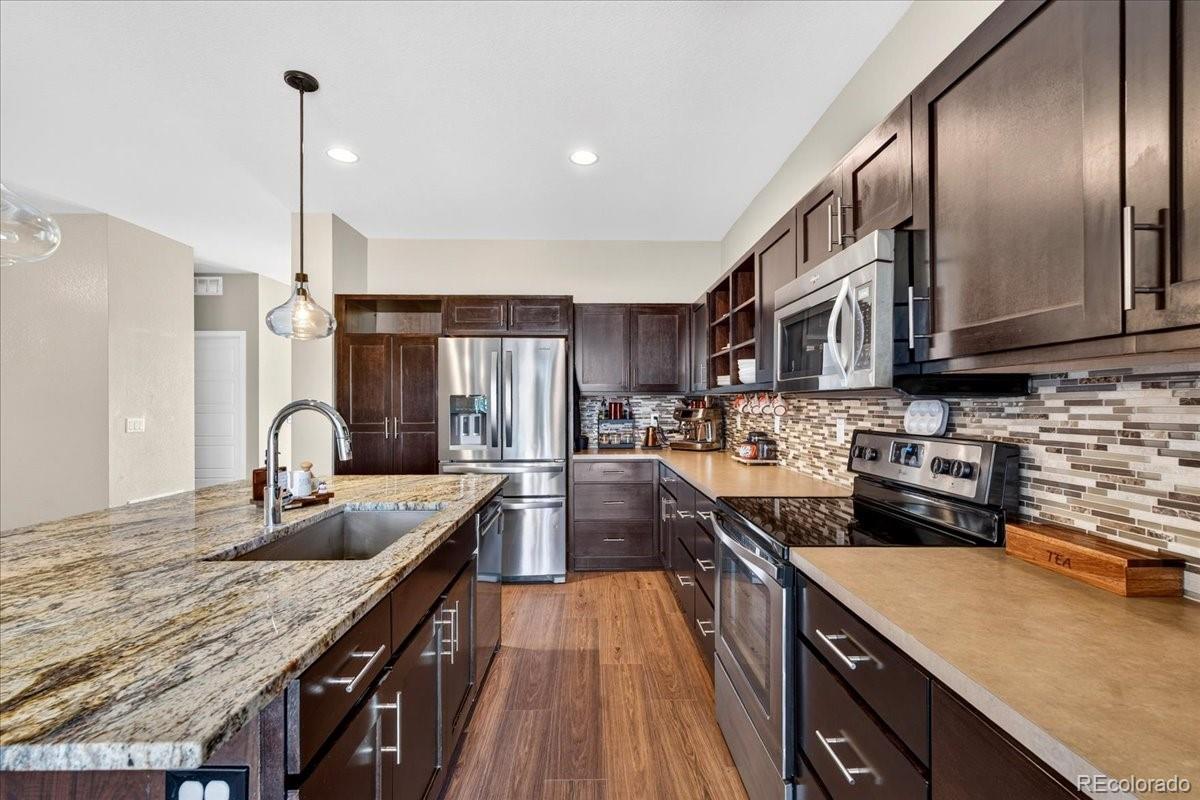 MLS Image #13 for 10249  southlawn circle,commerce city, Colorado