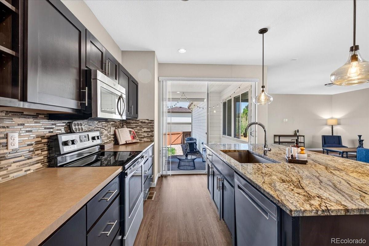 MLS Image #14 for 10249  southlawn circle,commerce city, Colorado