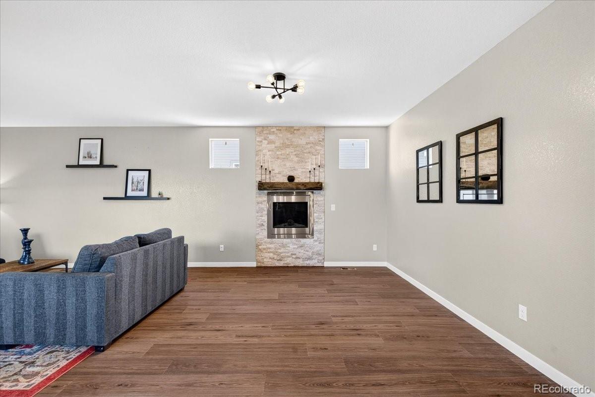MLS Image #17 for 10249  southlawn circle,commerce city, Colorado