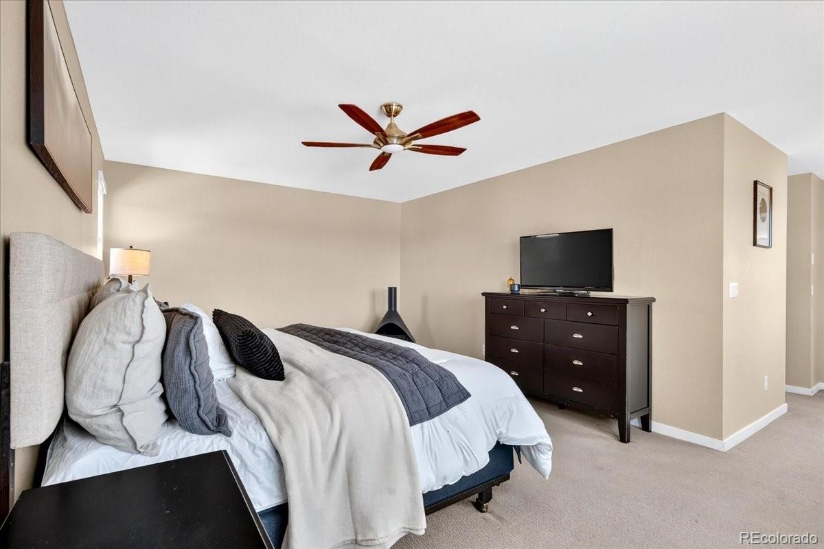 MLS Image #6 for 10249  southlawn circle,commerce city, Colorado