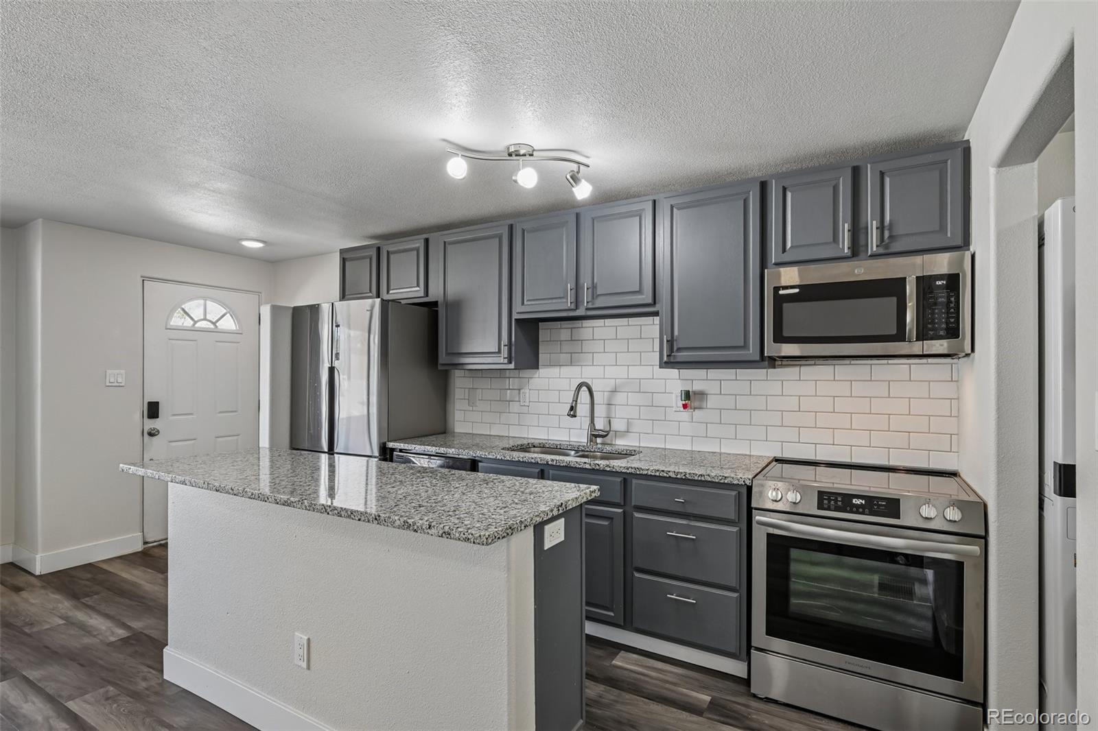 MLS Image #11 for 4625 w 6th avenue,denver, Colorado