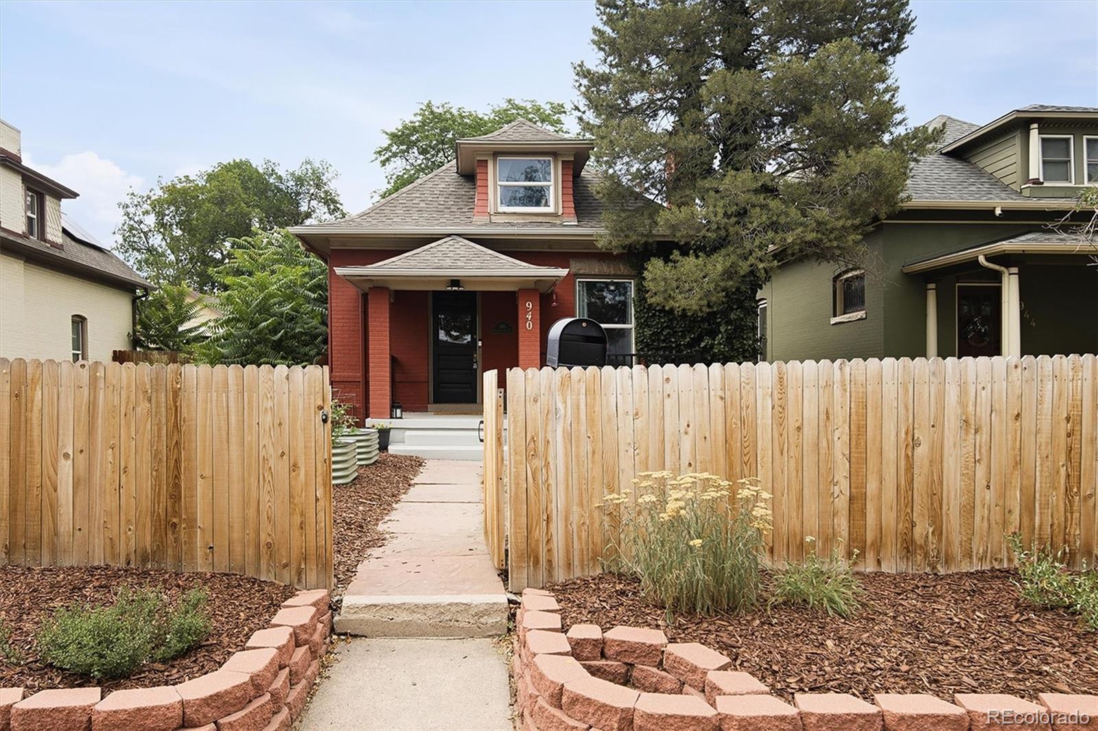 MLS Image #2 for 940 s logan street,denver, Colorado