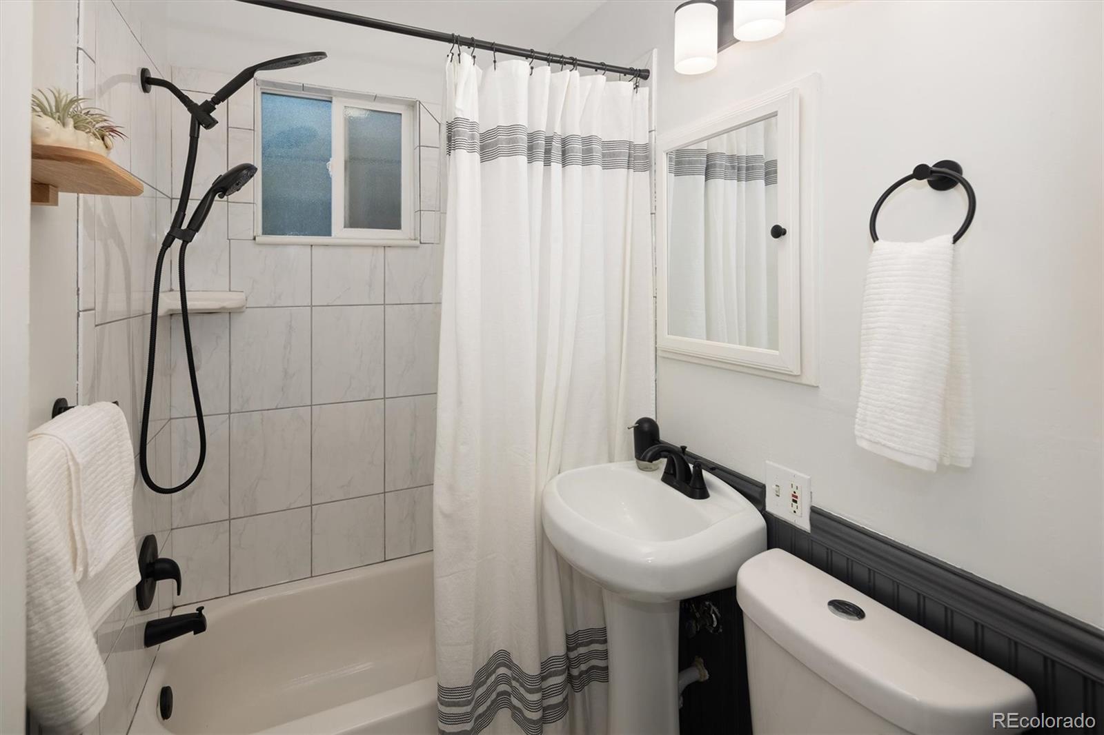 MLS Image #23 for 940 s logan street,denver, Colorado