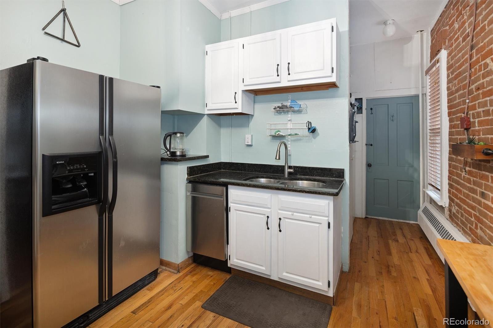 MLS Image #27 for 940 s logan street,denver, Colorado