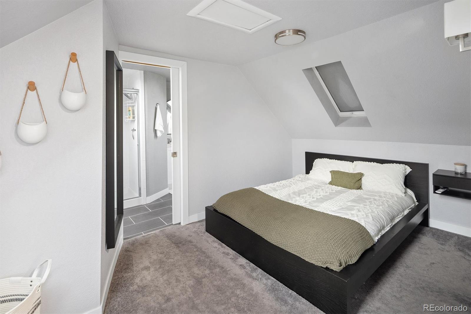MLS Image #32 for 940 s logan street,denver, Colorado