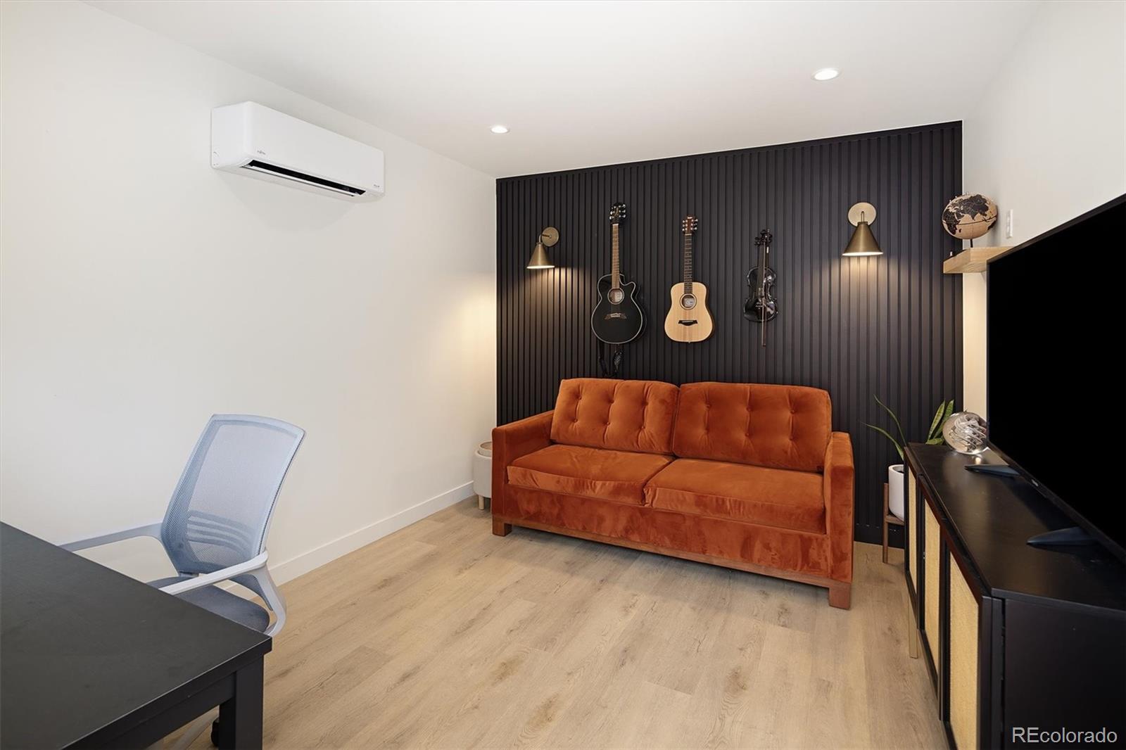 MLS Image #36 for 940 s logan street,denver, Colorado
