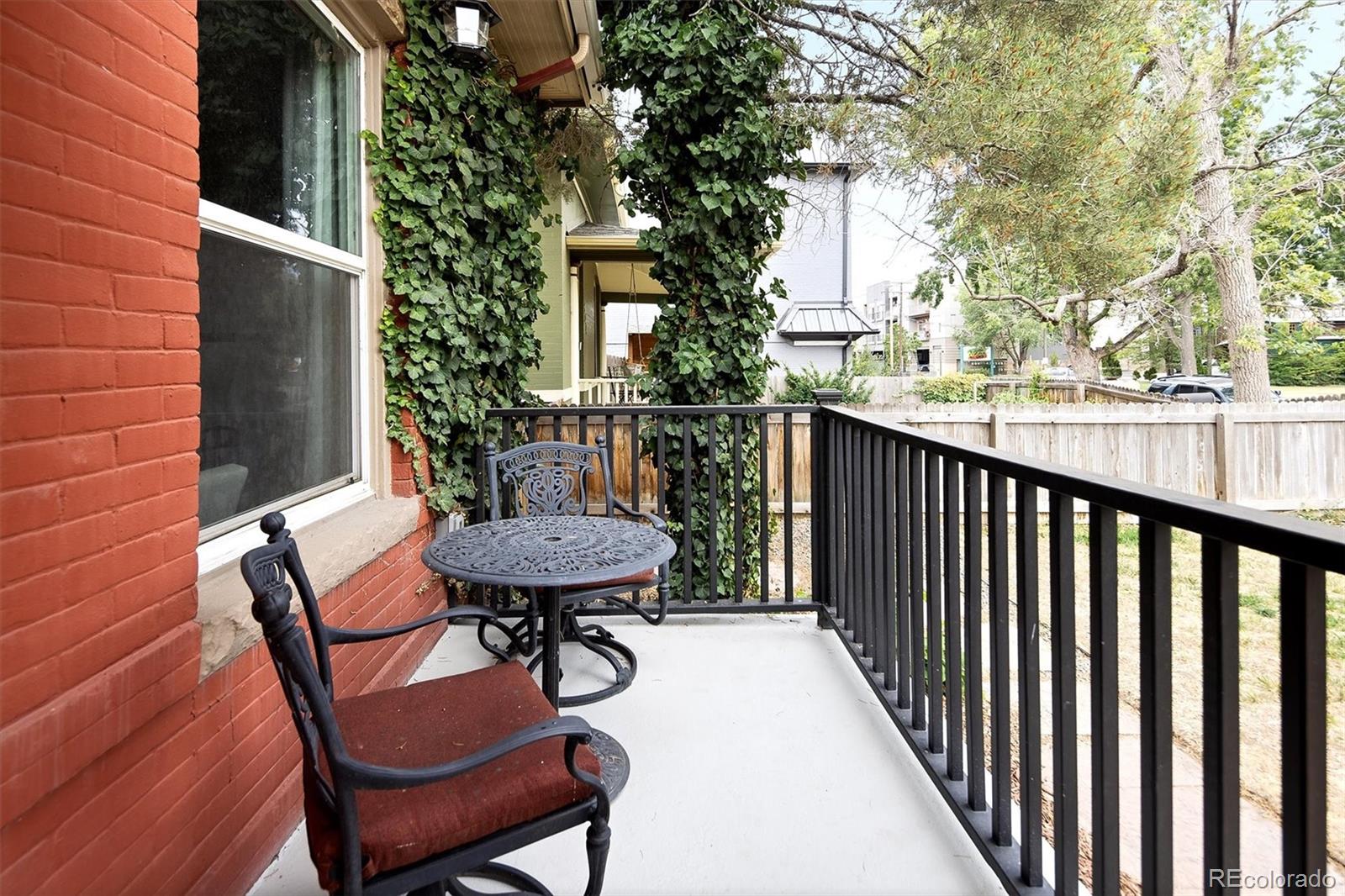 MLS Image #4 for 940 s logan street,denver, Colorado