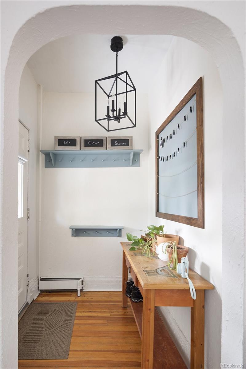 MLS Image #8 for 940 s logan street,denver, Colorado