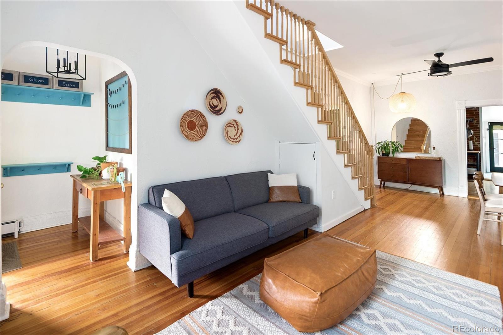 MLS Image #9 for 940 s logan street,denver, Colorado