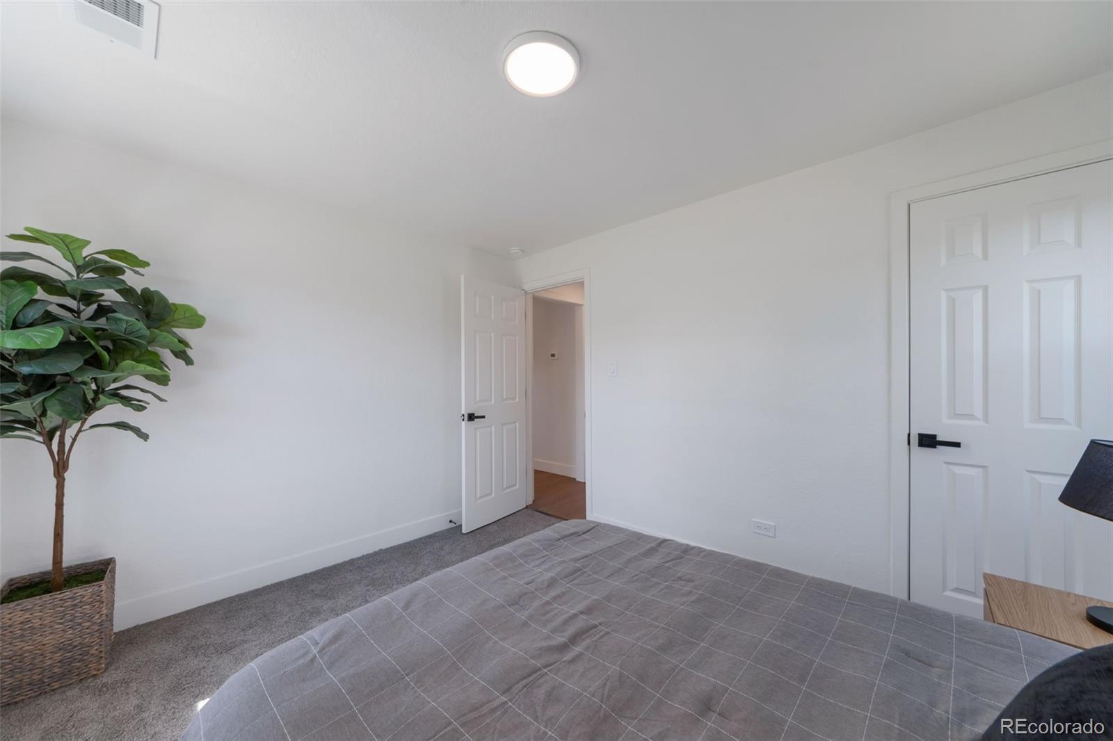 MLS Image #6 for 3715 n jackson street,denver, Colorado