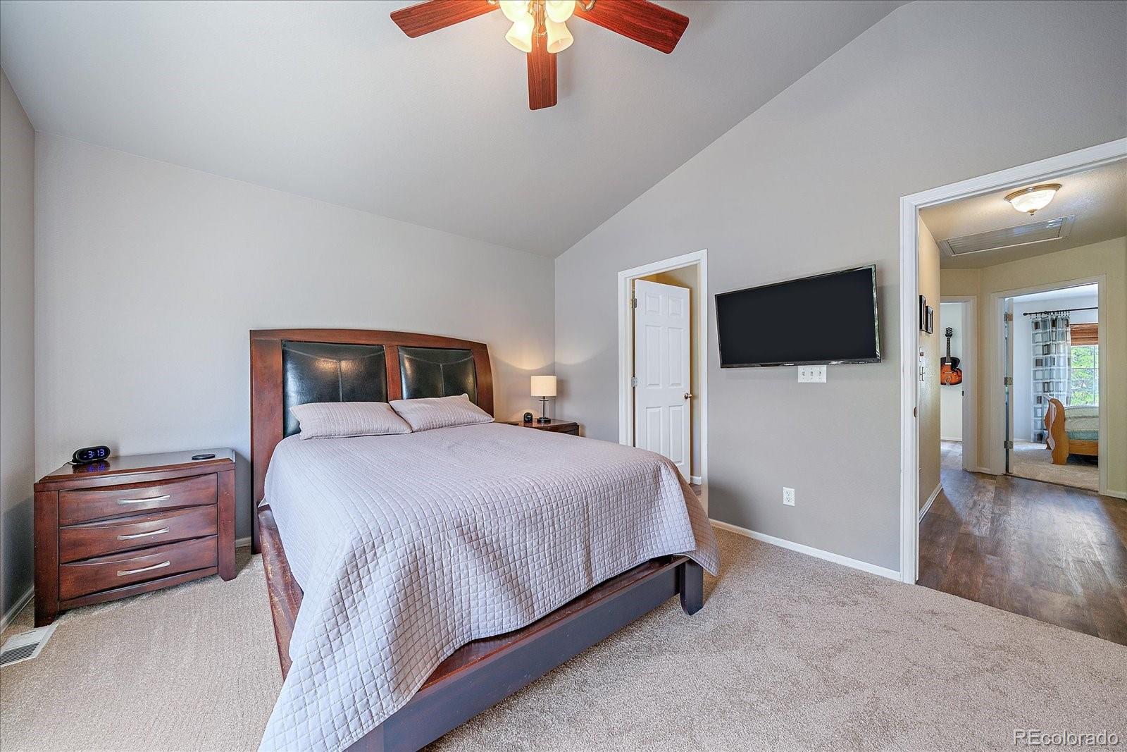 MLS Image #14 for 19130 e ithaca drive,aurora, Colorado