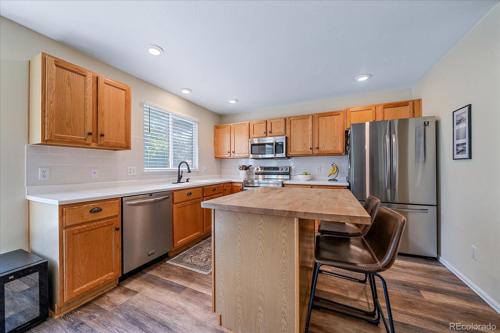 MLS Image #19 for 19130 e ithaca drive,aurora, Colorado
