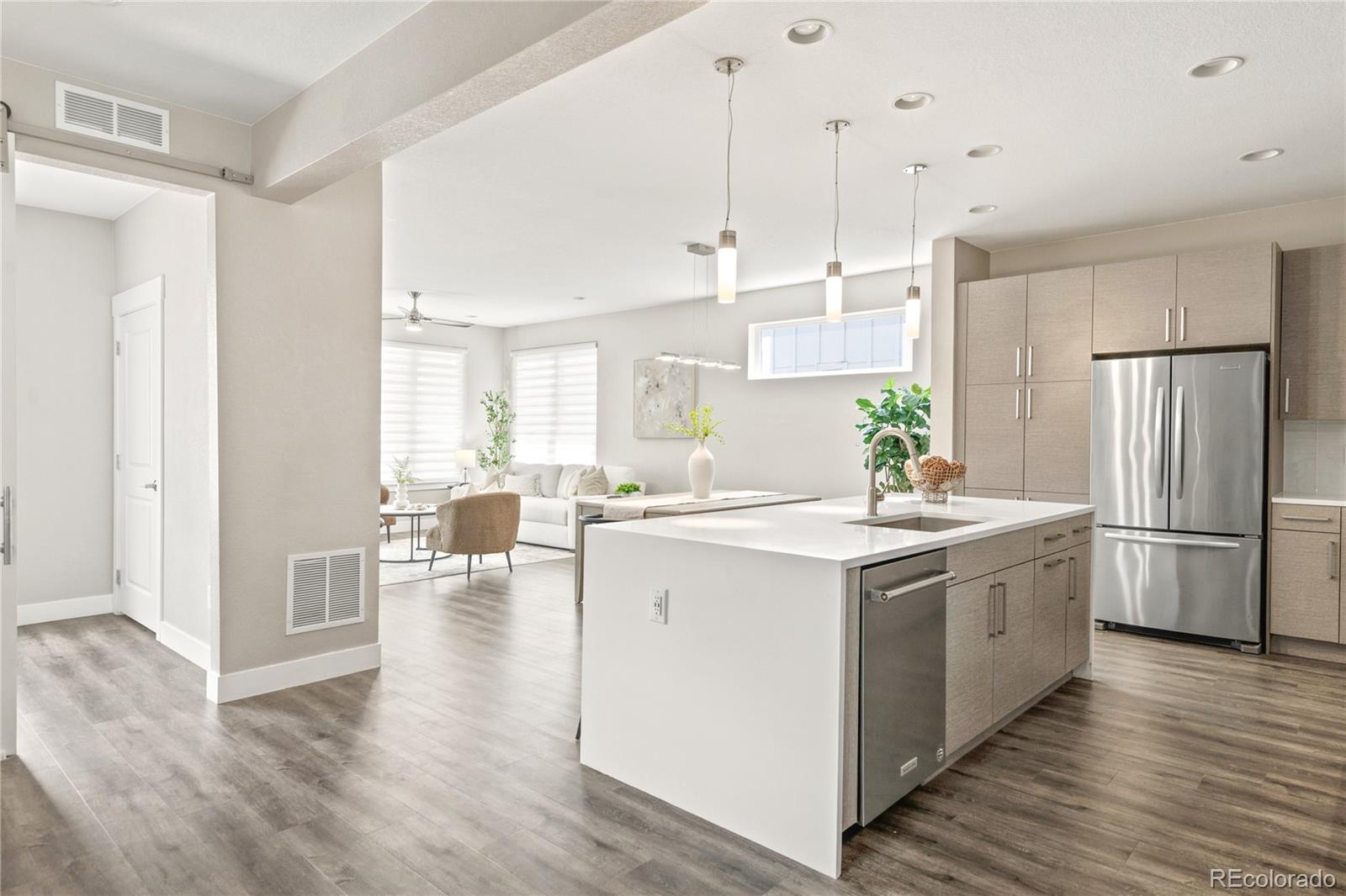 MLS Image #5 for 5692  zuni court,denver, Colorado