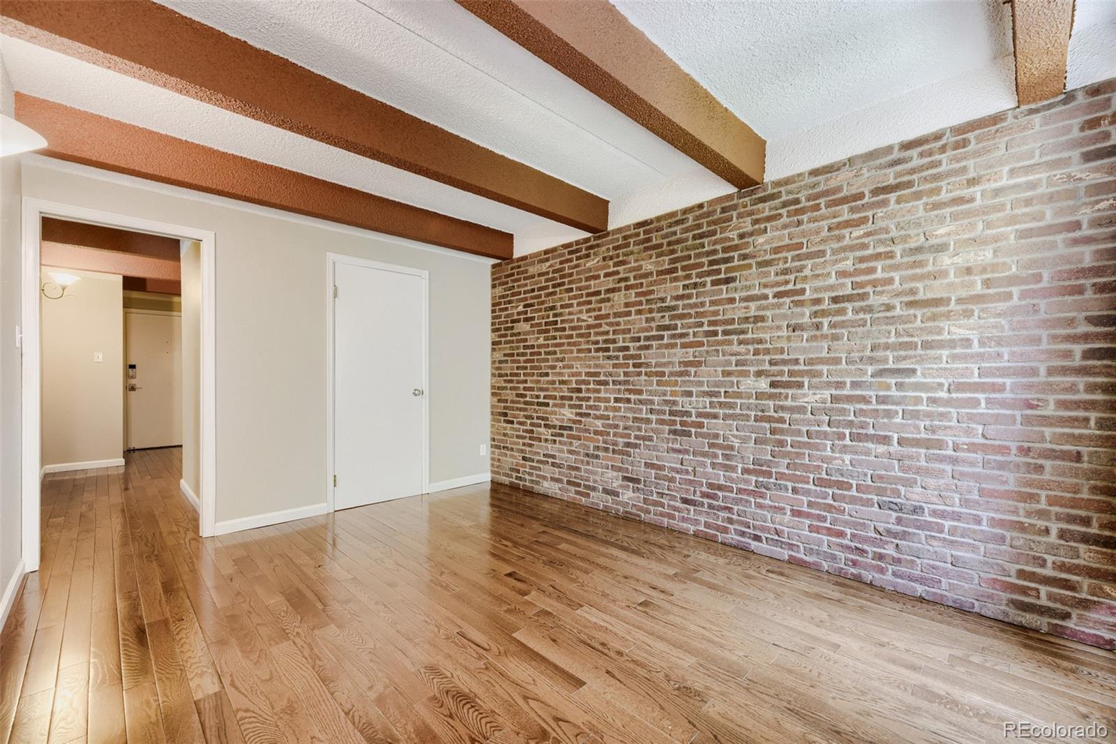 MLS Image #9 for 1175  vine street,denver, Colorado