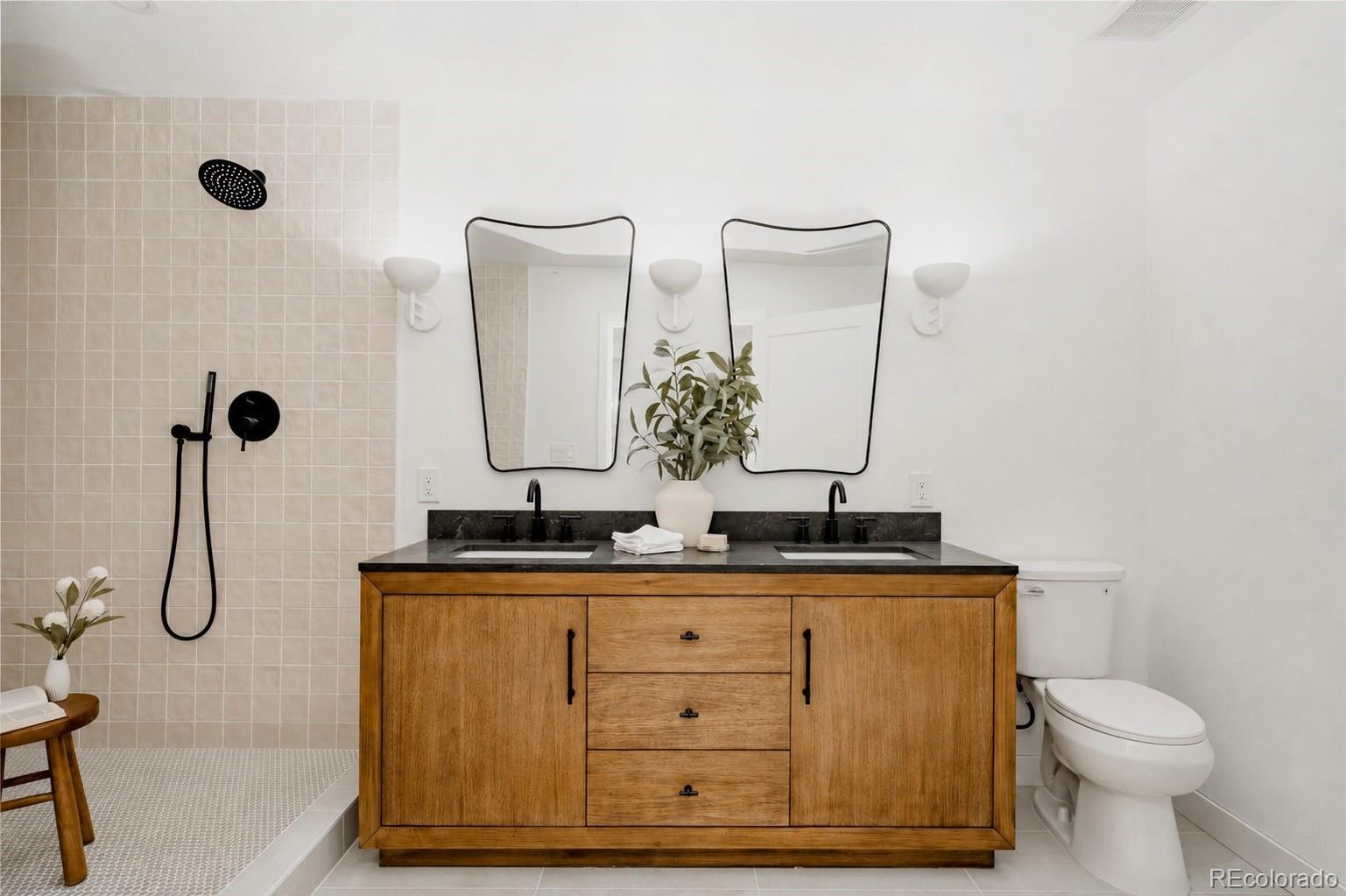 MLS Image #27 for 4675 s yosemite street,denver, Colorado