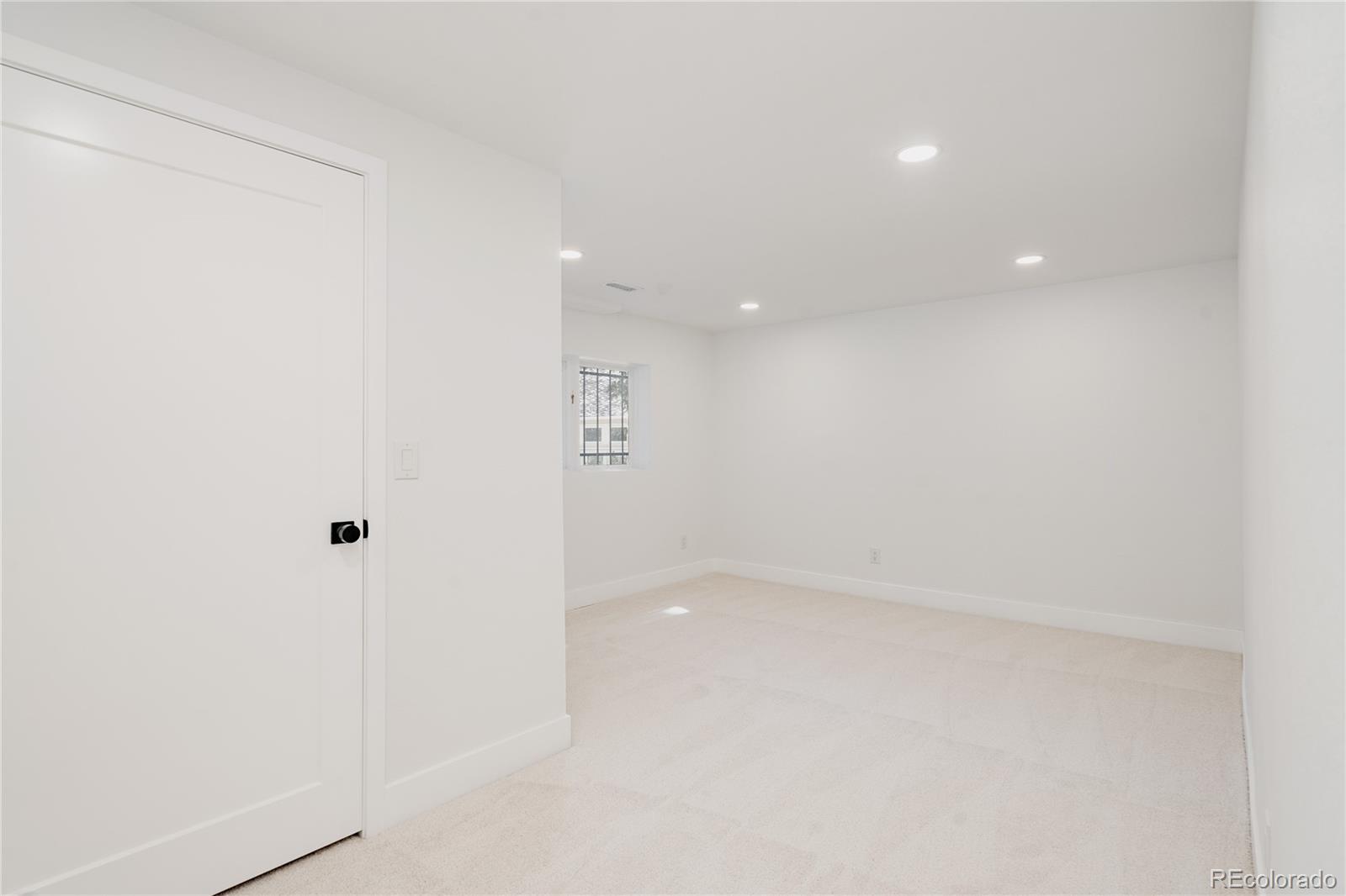 MLS Image #34 for 4675 s yosemite street,denver, Colorado