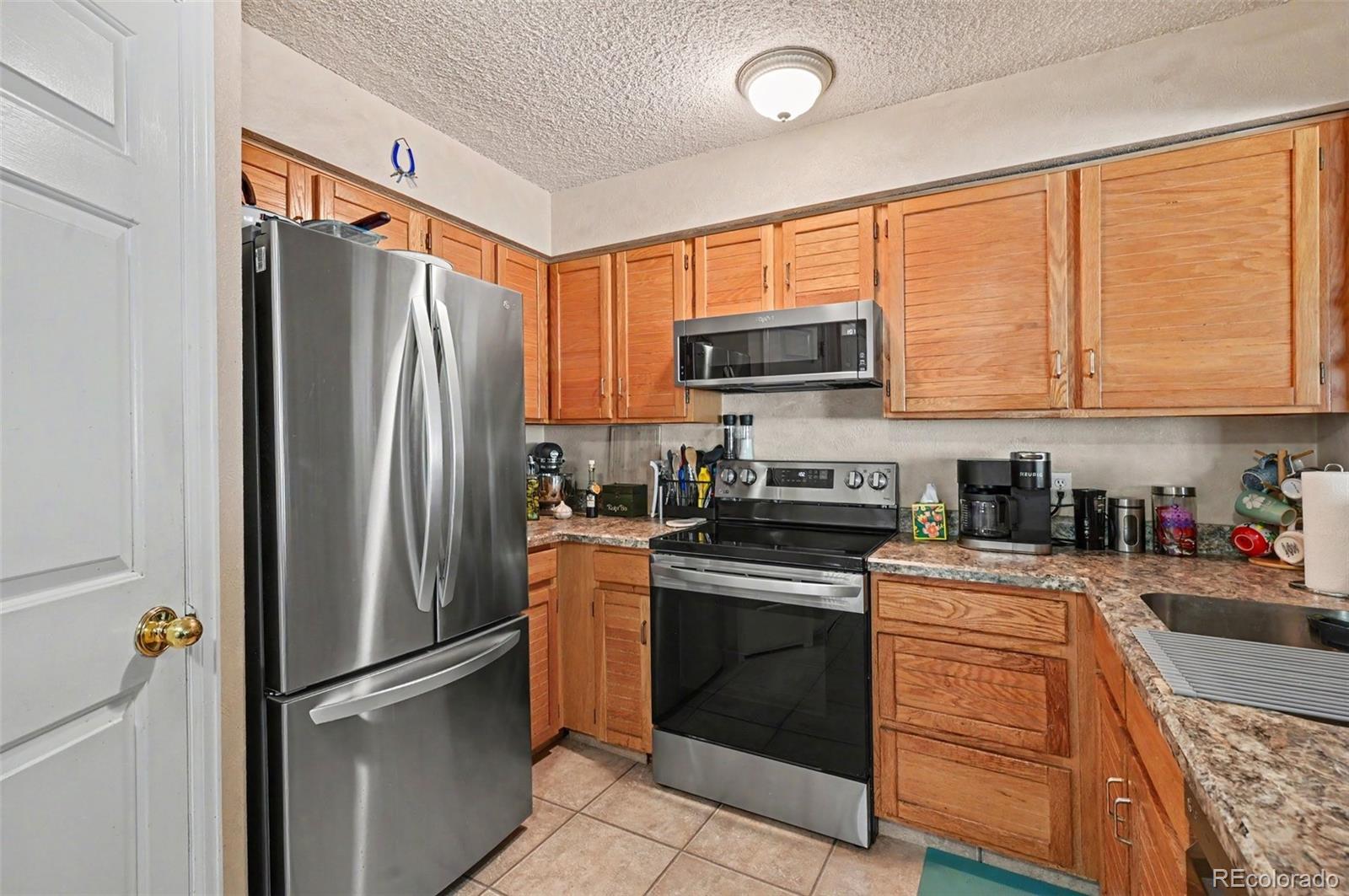 MLS Image #7 for 8500 e jefferson avenue 12g,denver, Colorado