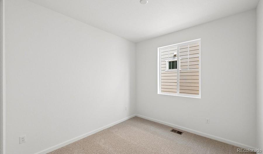 MLS Image #13 for 3922 n haleyville street,aurora, Colorado