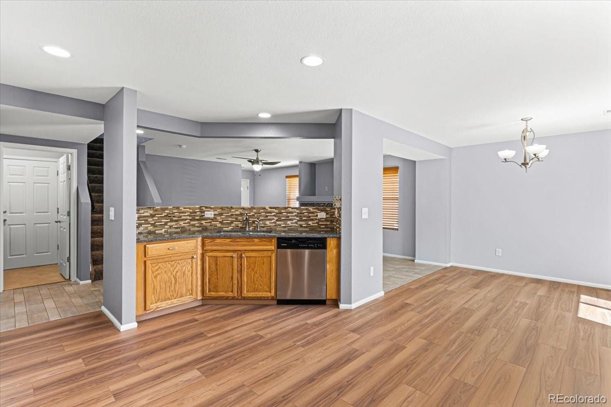 MLS Image #8 for 7976 s kittredge street,englewood, Colorado