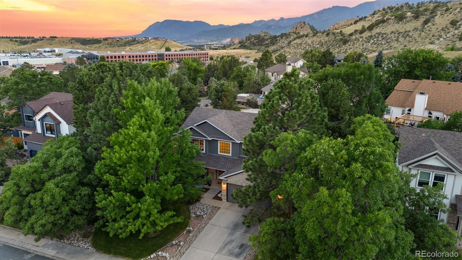MLS Image #4 for 2471  stoneridge drive,colorado springs, Colorado
