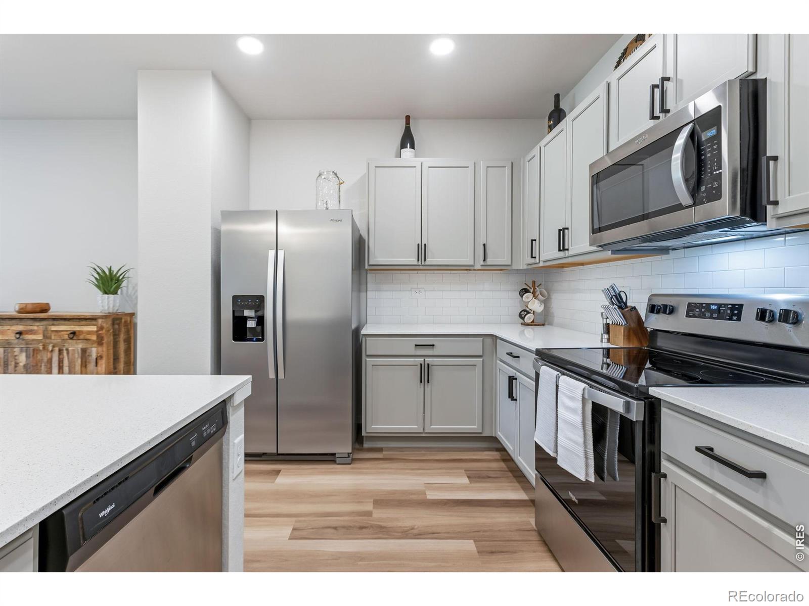 MLS Image #2 for 6605  4th st rd,greeley, Colorado
