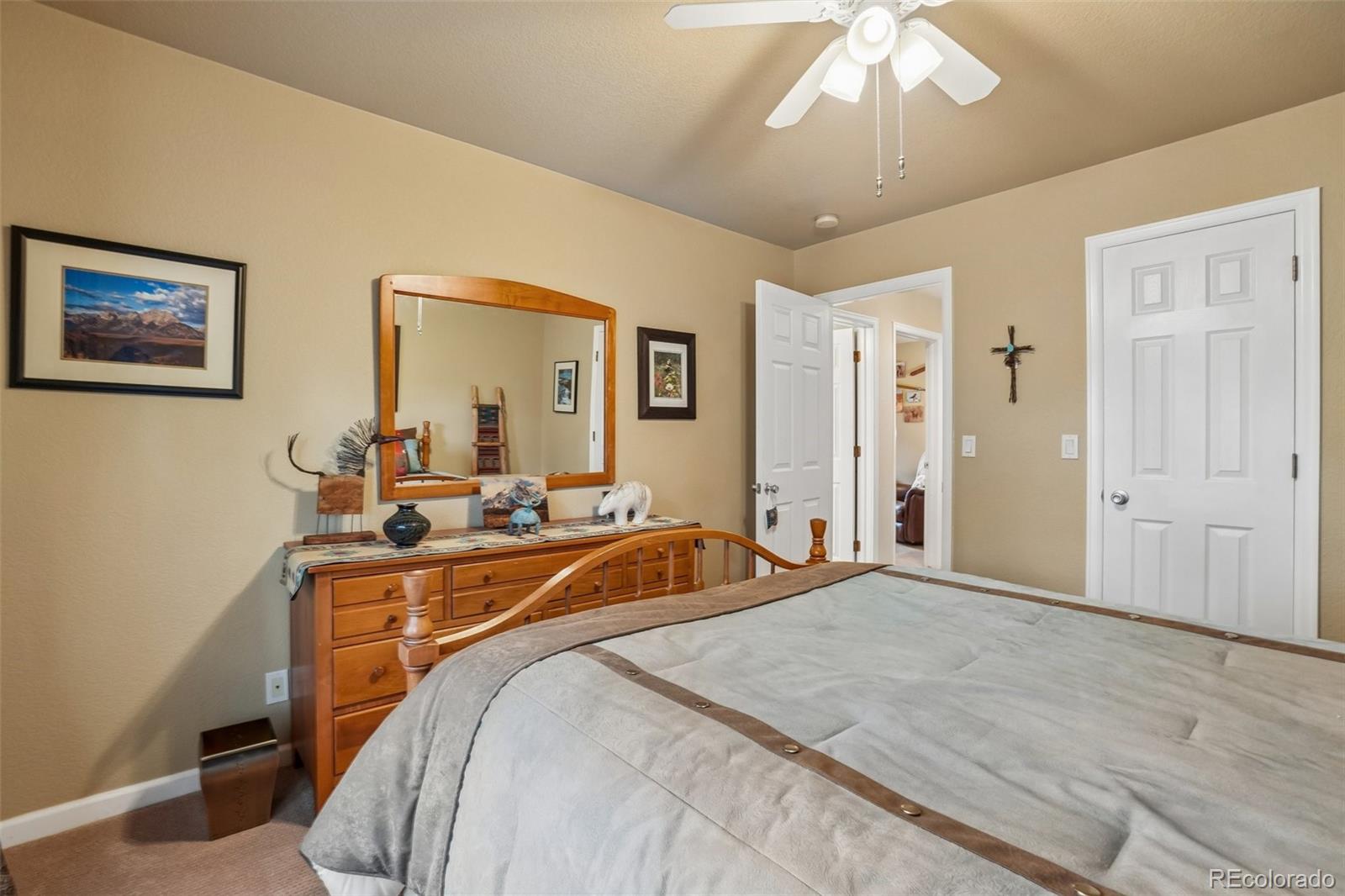 MLS Image #19 for 9937  gwendelyn place,littleton, Colorado