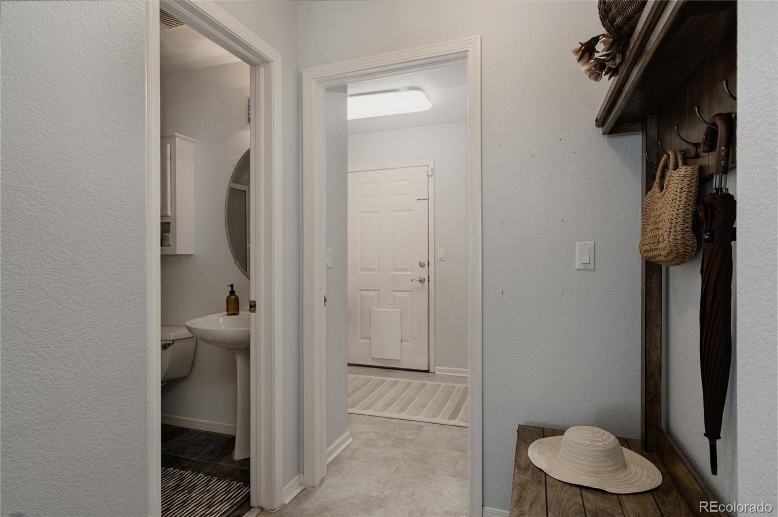 MLS Image #21 for 10011  oak leaf way,littleton, Colorado