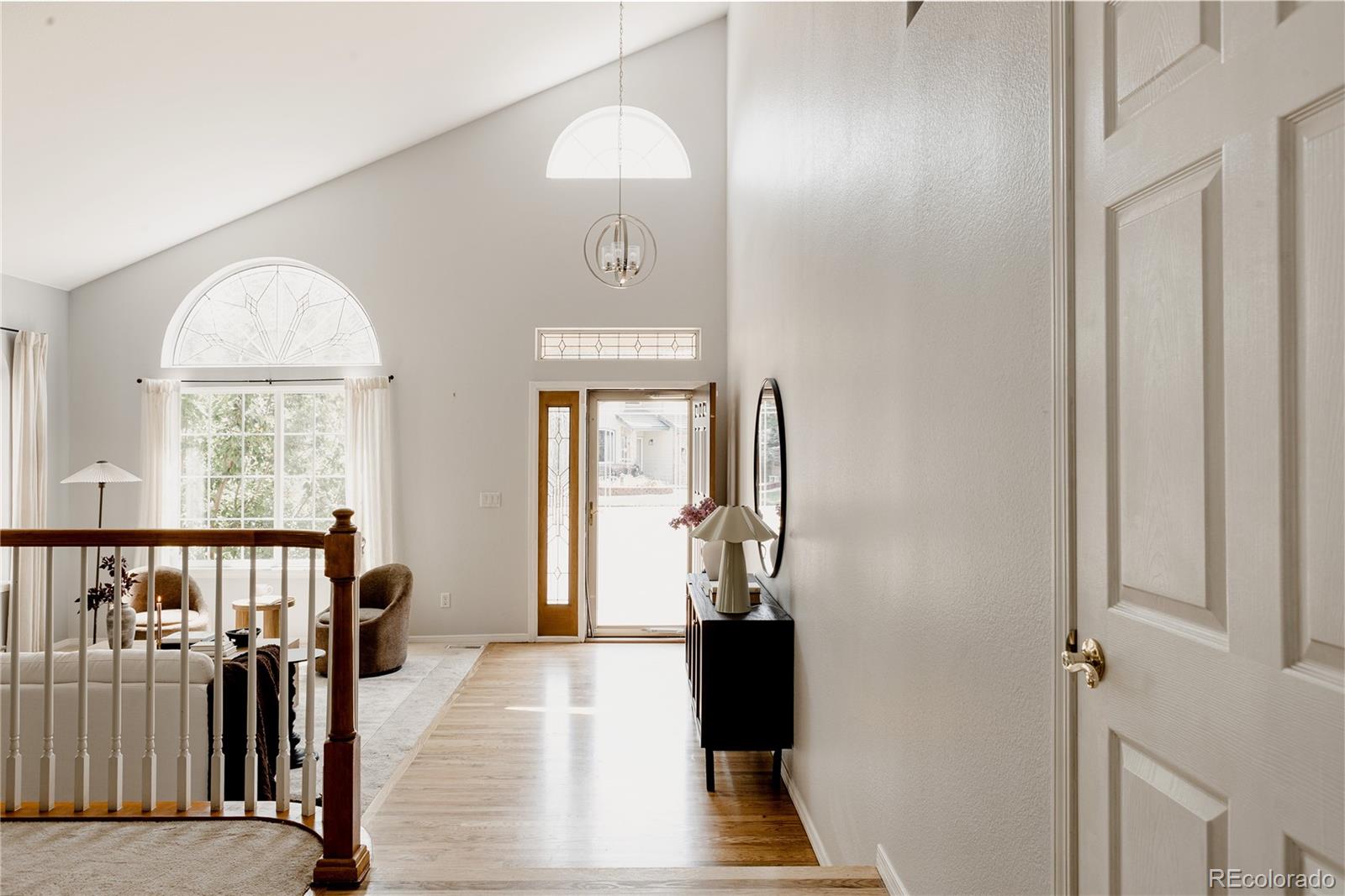 MLS Image #5 for 10011  oak leaf way,littleton, Colorado