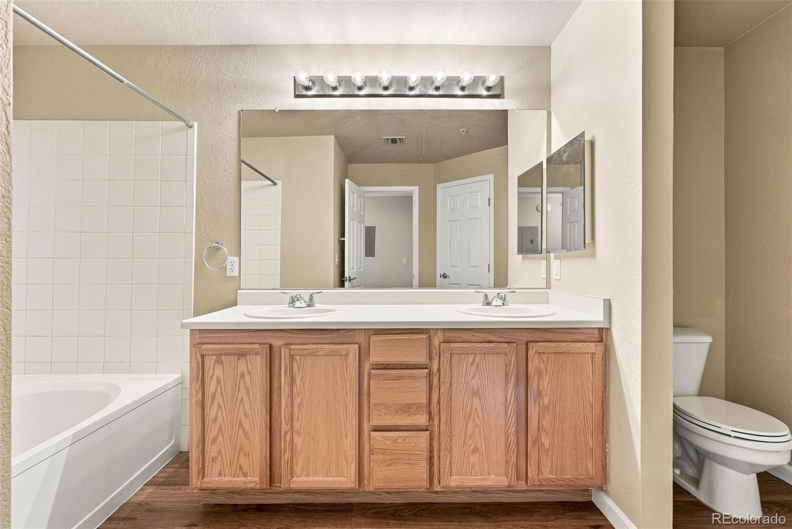 MLS Image #28 for 7440 s blackhawk street 15-306,englewood, Colorado