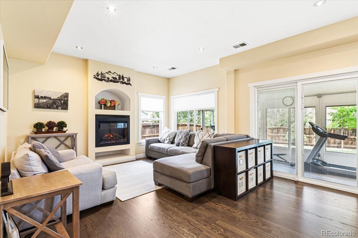 MLS Image #13 for 12112  york street,thornton, Colorado