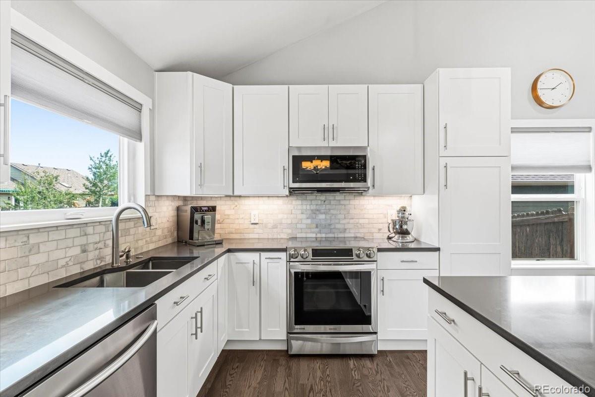 MLS Image #8 for 12112  york street,thornton, Colorado