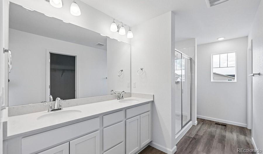 MLS Image #15 for 3932 n haleyville street,aurora, Colorado