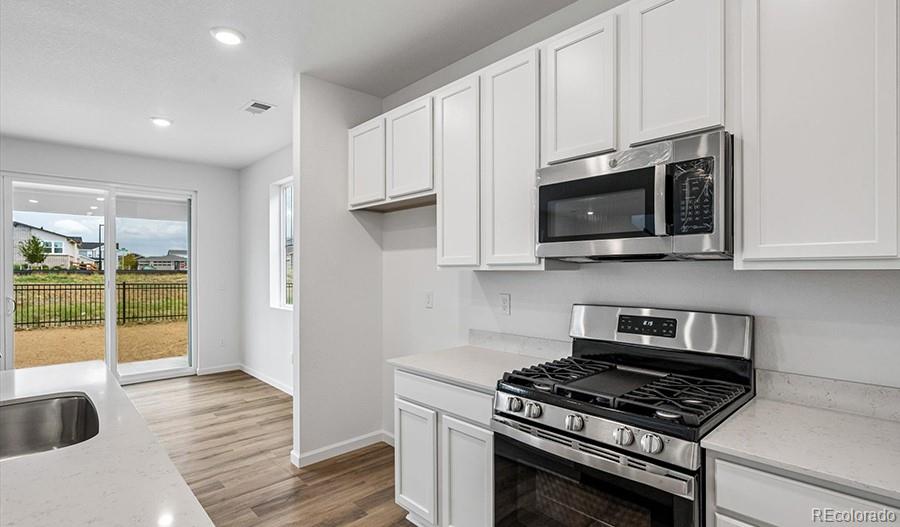 MLS Image #9 for 3932 n haleyville street,aurora, Colorado