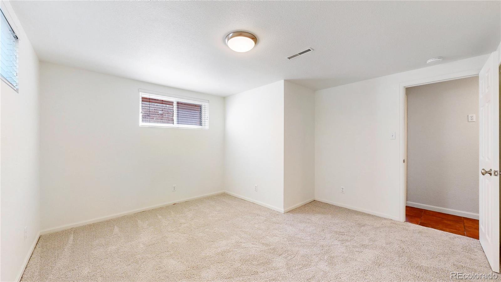 MLS Image #18 for 6650 e harvard avenue,denver, Colorado