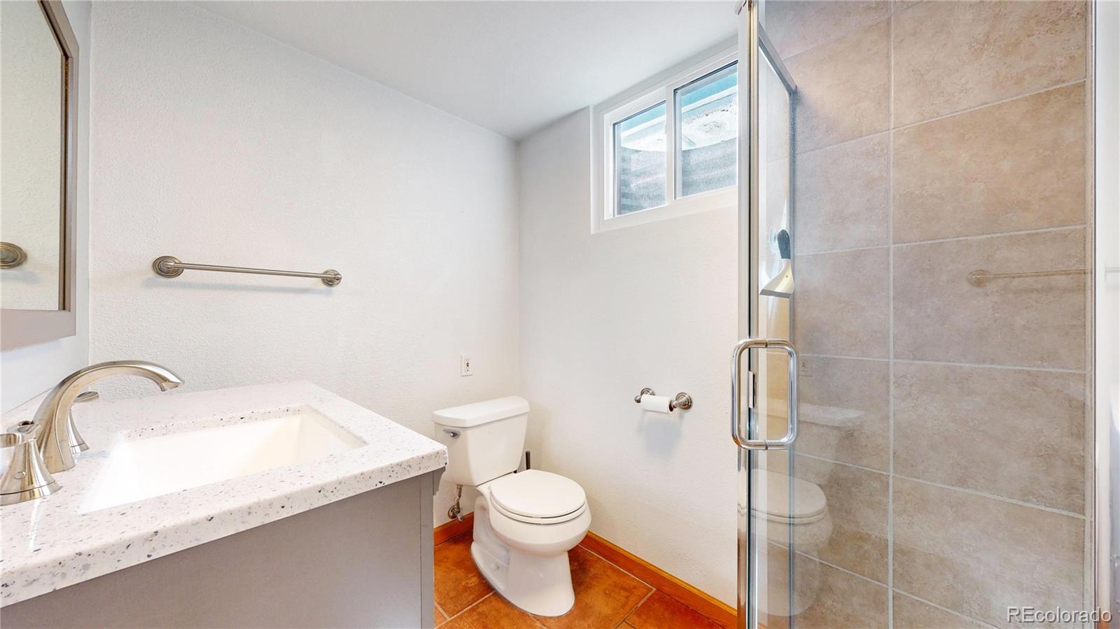 MLS Image #20 for 6650 e harvard avenue,denver, Colorado