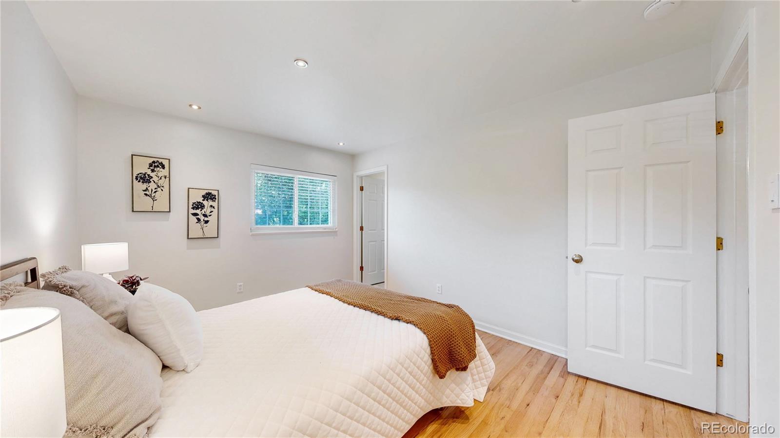 MLS Image #9 for 6650 e harvard avenue,denver, Colorado