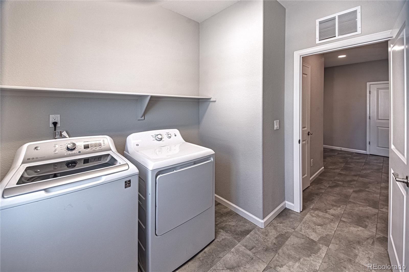MLS Image #13 for 1306  promontory bluff view,colorado springs, Colorado