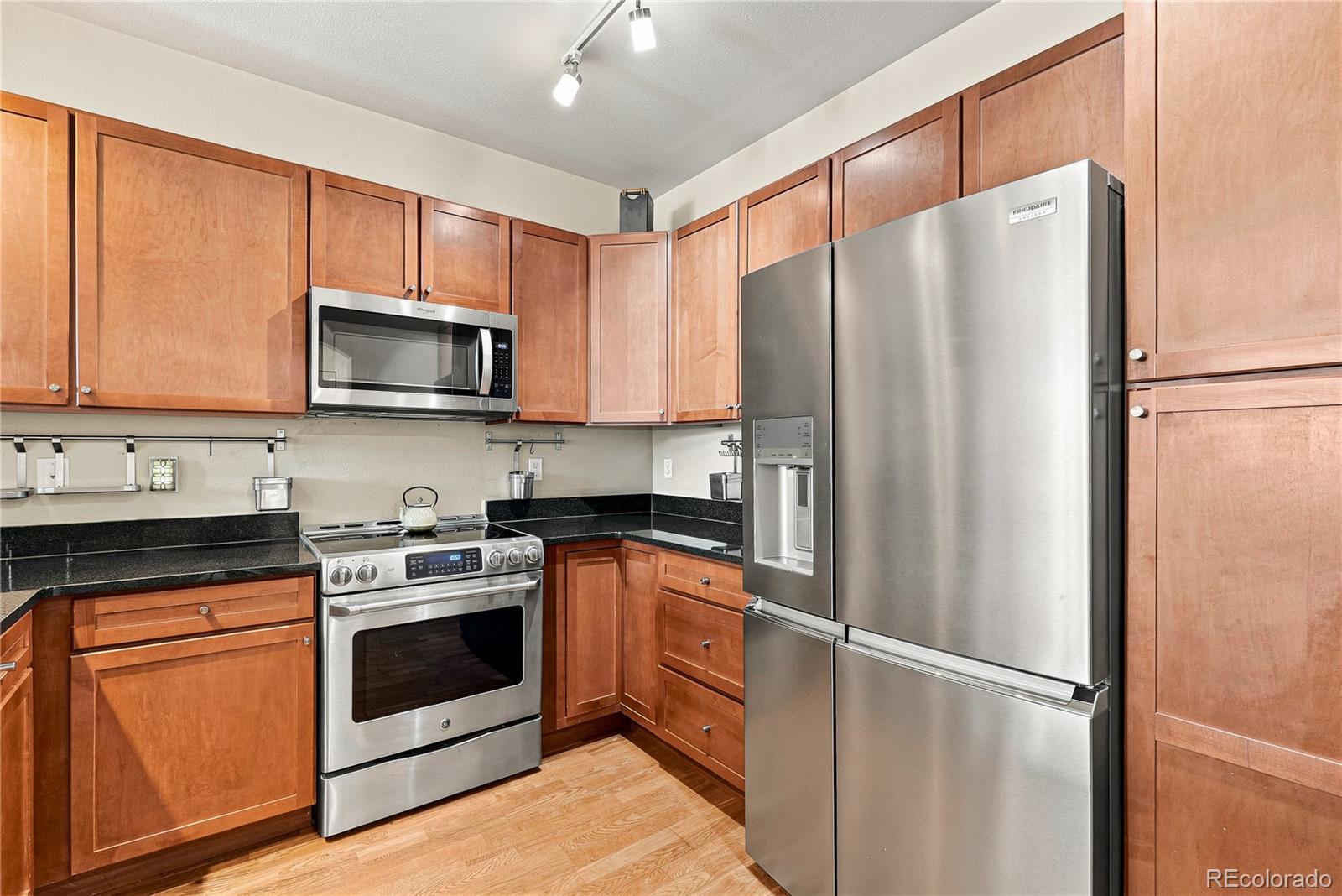 MLS Image #9 for 9019 e panorama circle d501,englewood, Colorado