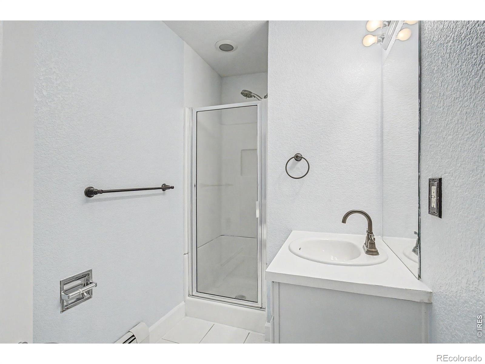 MLS Image #23 for 1629 n clarkson street,denver, Colorado
