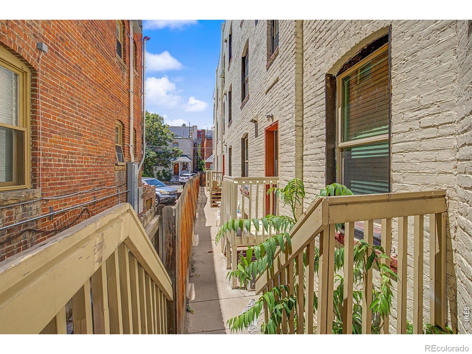 MLS Image #27 for 1629 n clarkson street,denver, Colorado