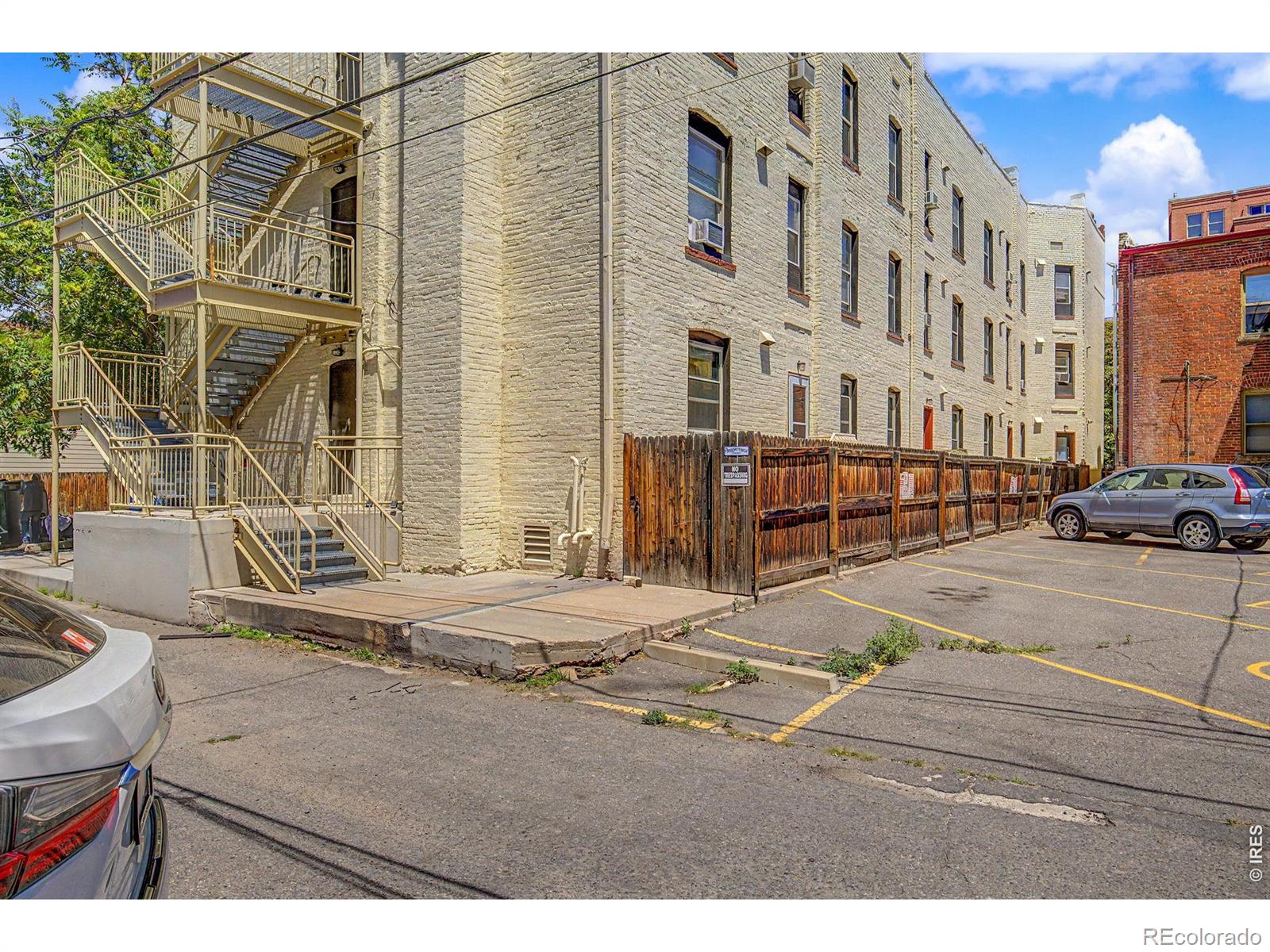 MLS Image #34 for 1629 n clarkson street,denver, Colorado